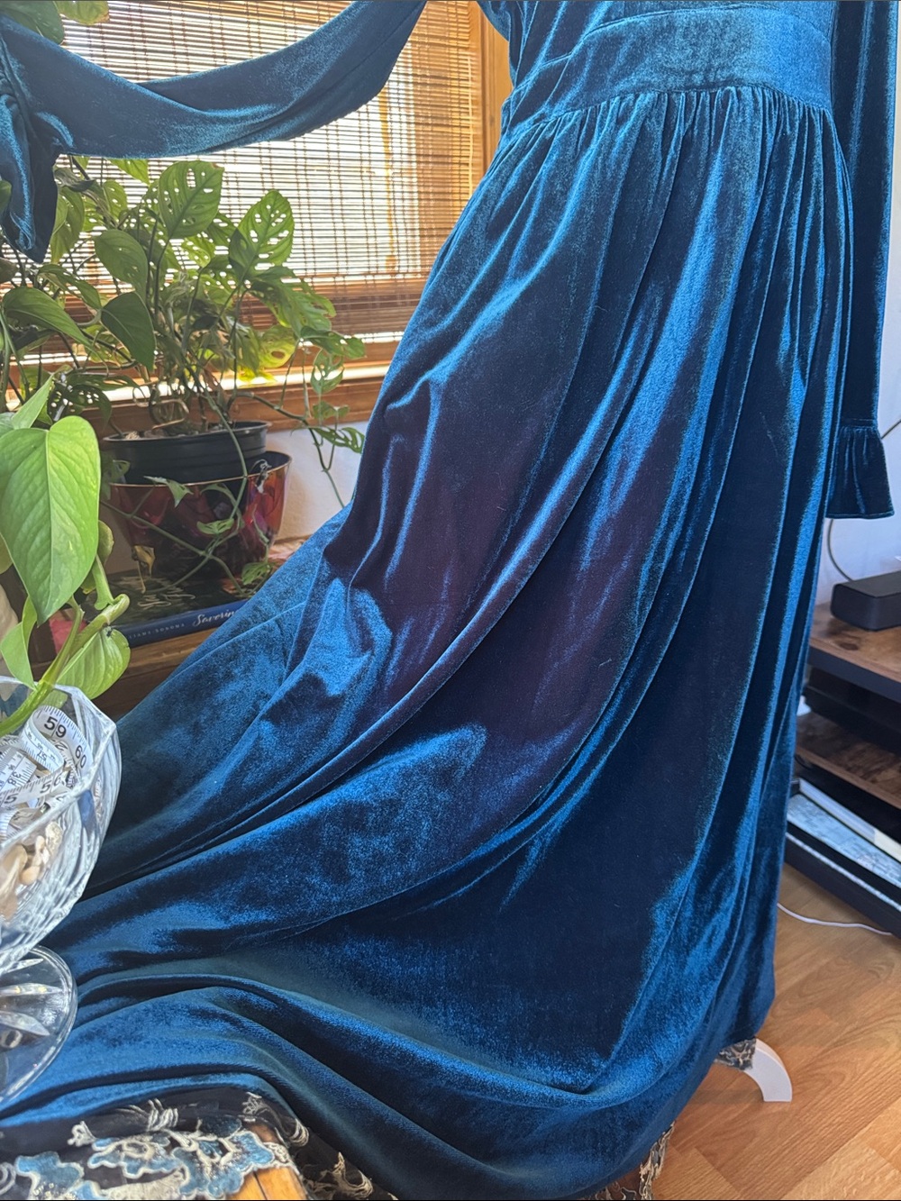 2XL Victorian Choice Prussian Blue Velvet Gown Edwardian Vintage Dress Gothic - Picture 12 of 16